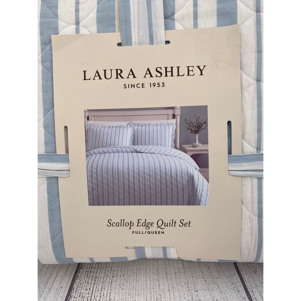 Laura Ashley Scallop Edge Quilt Set Full/Queen Blue White Striped Feminine Cozy - Picture 9 of 12